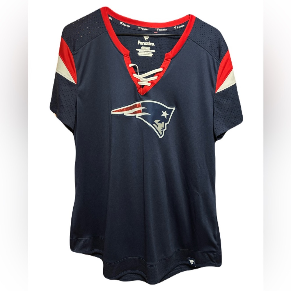 3/$30 Fanatics Women's Navy and Red Patriots Jersey